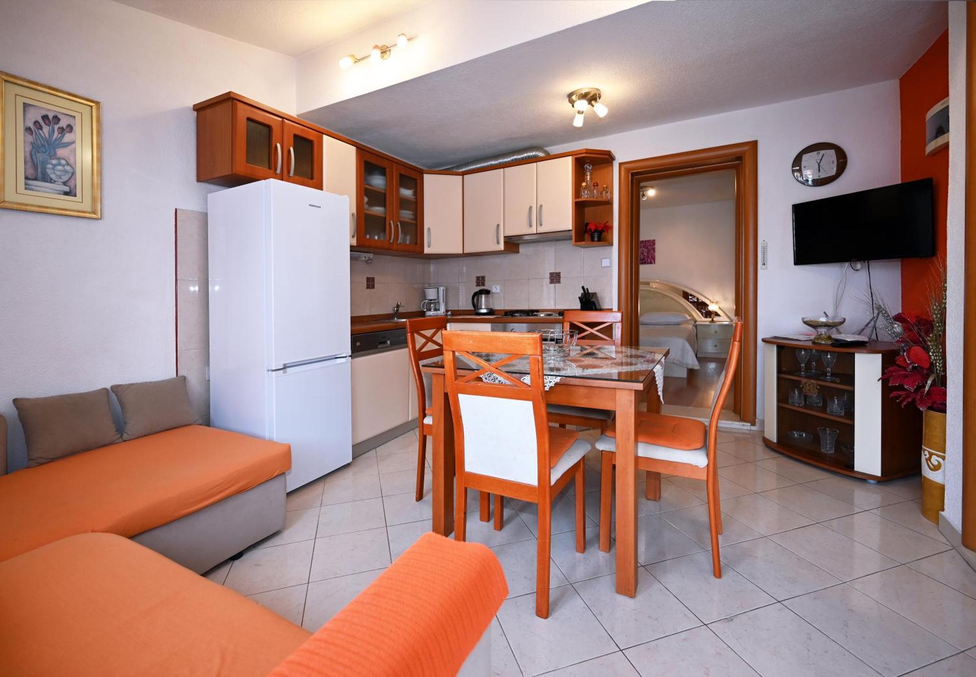 Apartment Majapaula Slatine